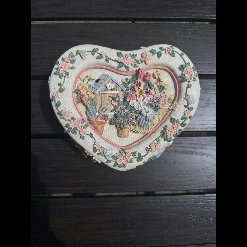Vintage Large Porcelain Heart Shaped Jewelry Box